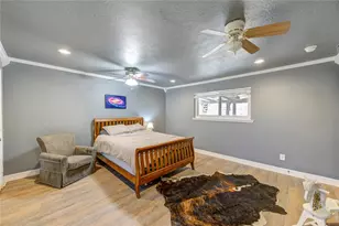 2705 6th Ave N, Texas City, TX 77590 - Photo 8