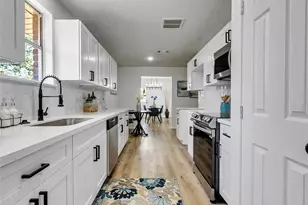 511 Stadium Ln, Friendswood, TX 77546 - Photo 12