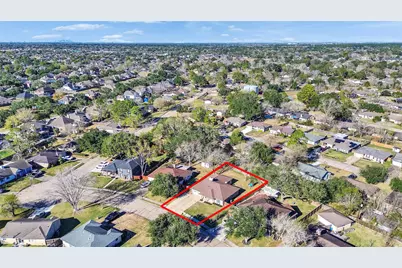 511 Stadium Lane, Friendswood, TX 77546 - Photo 34