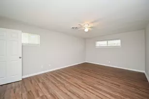 5438 Jackwood St, Houston, TX 77096 - Photo 16