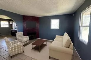 2605 E 19th St, Lubbock, TX 79403 - Photo 4