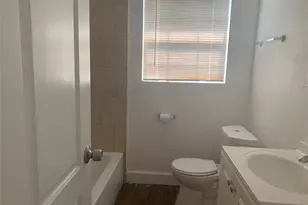 10430 Wicklowe St, Houston, TX 77016 - Photo 6