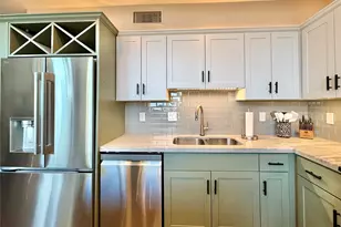 3311 Yupon St, Houston, TX 77006 - Photo 8