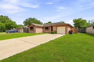5315 Ridgestone St, Houston, TX 77053 - Photo 2