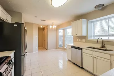 1909 Wildwood Ridge Drive, Missouri City, TX 77489 - Photo 8
