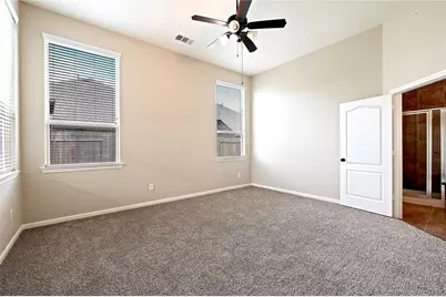 6526 Hunters Creek Lane, Baytown, TX 77521 - Photo 14