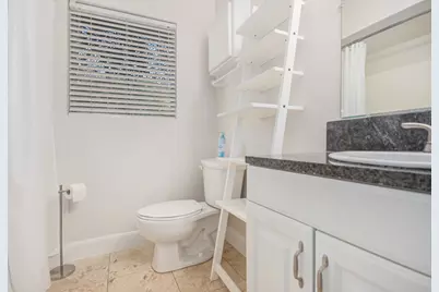 12847 Memorial Drive, Houston, TX 77024 - Photo 22