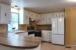 251 Oakdale Dr, Huntsville, TX 77320 - Photo 16