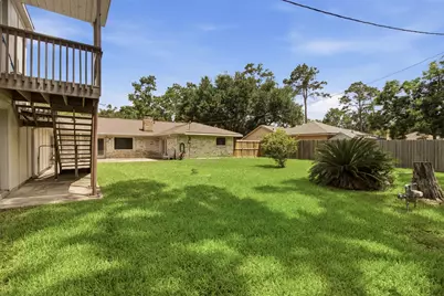 2818 Frostwood Circle, Dickinson, TX 77539 - Photo 24