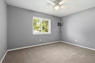 2818 Frostwood Cir, Dickinson, TX 77539 - Photo 18