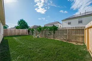 12230 Hawthorne Hill Cir, Humble, TX 77346 - Photo 46