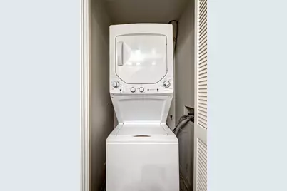 15 Greenway Plaza #17B, Houston, TX 77046 - Photo 8