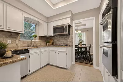 1519 Hitherfield Drive, Sugar Land, TX 77498 - Photo 4