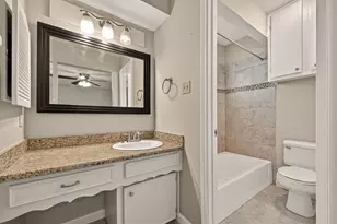 1519 Hitherfield Dr, Sugar Land, TX 77498 - Photo 28