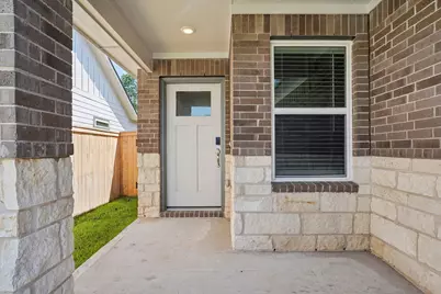 14210 Granger Pointe Lane, Conroe, TX 77302 - Photo 2