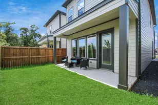 4222 Nichols St, Houston, TX 77020 - Photo 36