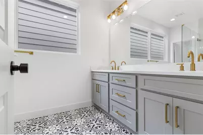 4604 Crown Grove Lane, Houston, TX 77018 - Photo 1