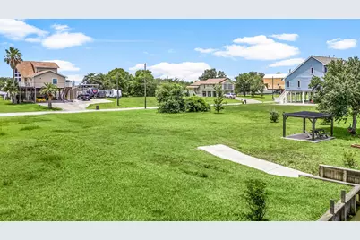 222 Rue Orleans Street, Baytown, TX 77520 - Photo 10