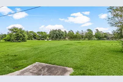 222 Rue Orleans Street, Baytown, TX 77520 - Photo 6