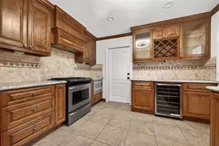 5422 Hummingbird St, Houston, TX 77096 - Photo 10