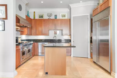 3388 Sage Road #2102, Houston, TX 77056 - Photo 6