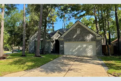 42 Tranquil Glade Place, The Woodlands, TX 77381 - Photo 2