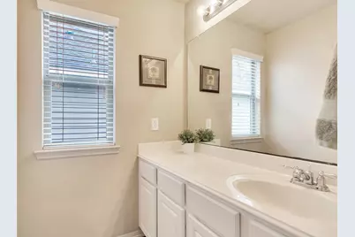 10 W Lasting Spring, The Woodlands, TX 77389 - Photo 30