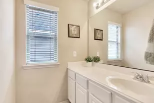 10 W Lasting Spring, The Woodlands, TX 77389 - Photo 30