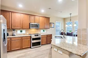 10 W Lasting Spring, The Woodlands, TX 77389 - Photo 16