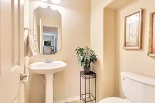 10 W Lasting Spring, The Woodlands, TX 77389 - Photo 22