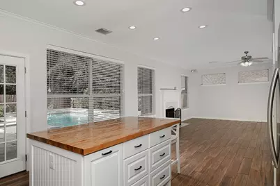 23 Shellbark, The Woodlands, TX 77382 - Photo 14
