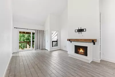 2100 Tanglewilde Street #378, Houston, TX 77063 - Photo 4