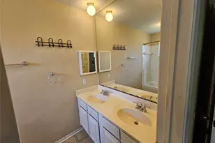 7407 Frostview Ln, Houston, TX 77489 - Photo 12