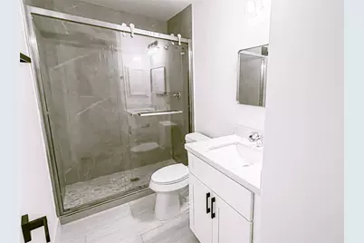 2106 Lakeshore Forest Court, Missouri City, TX 77459 - Photo 20