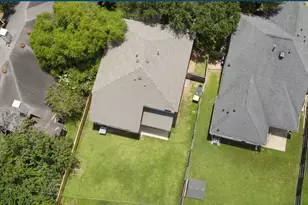 2106 Lakeshore Forest Ct, Missouri City, TX 77459 - Photo 32