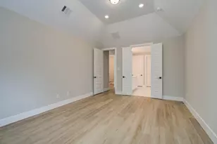 9950 Wild Indigo Cir, Conroe, TX 77385 - Photo 22