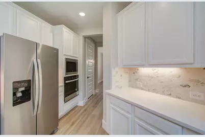 9950 Wild Indigo Circle, Conroe, TX 77385 - Photo 18