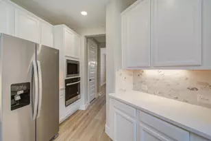 9950 Wild Indigo Cir, Conroe, TX 77385 - Photo 18