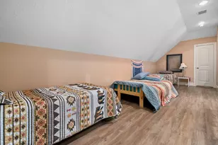 970 Bolivar Dunes Blvd, Gilchrist, TX 77617 - Photo 20