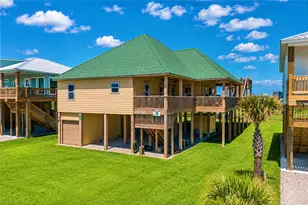 970 Bolivar Dunes Blvd, Gilchrist, TX 77617 - Photo 32