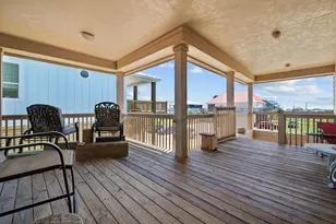 970 Bolivar Dunes Blvd, Gilchrist, TX 77617 - Photo 24