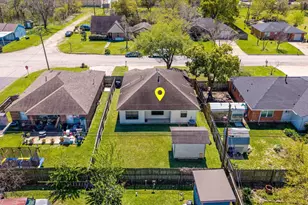 2604 27th Ave N, Texas City, TX 77590 - Photo 20
