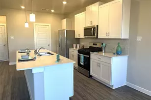 3113 Moontide Ln, Houston, TX 77063 - Photo 6