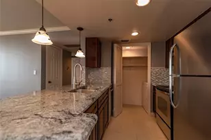 3525 Sage Rd, Houston, TX 77056 - Photo 4