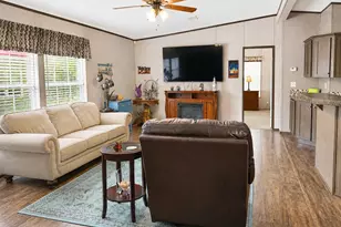181 Willow Oak Ln, Point Blank, TX 77364 - Photo 1