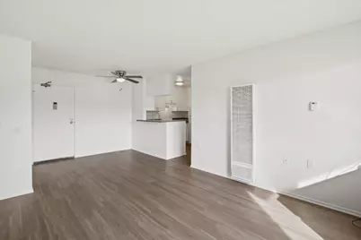 21 California Ave, Irvine, CA 92612 - Photo 8