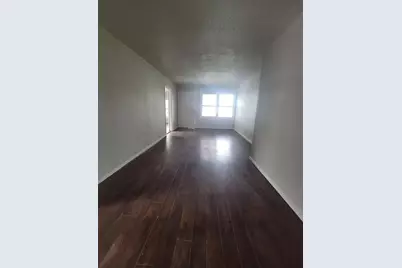 5318 Chennault Road, Houston, TX 77033 - Photo 6