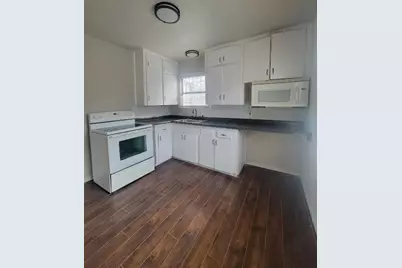 5318 Chennault Road, Houston, TX 77033 - Photo 8