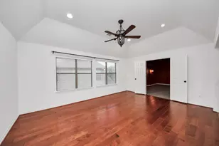 1807 Ravenel Ln, Sugar Land, TX 77479 - Photo 40