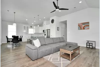 22814 Camino Street, Galveston, TX 77554 - Photo 10